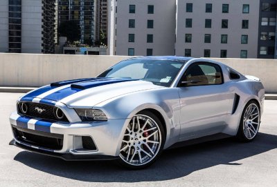 Тюнингованный Ford Mustang из "Need for Speed" продали за $300 000 