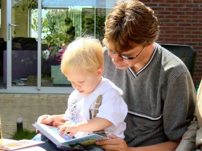 Как научить ребенка читать: «подводные камни» процесса обучения