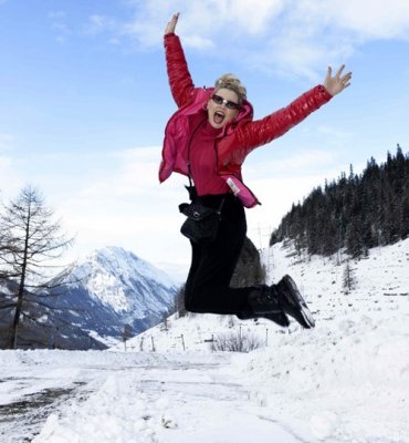 Причуды русских миллионеров: Лена Ленина на отдыхе в Альпах