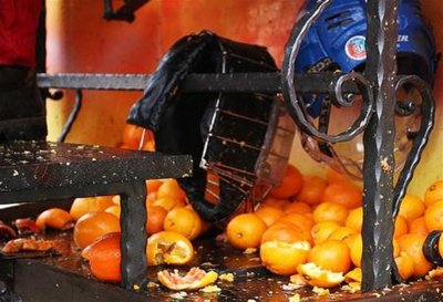 На апельсиновую битву в Италии истрачено 200000 кг фруктов