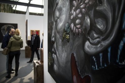 В Париже проходит выставка современного искусства: фото