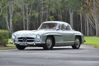 За легендарный Mercedes-Benz 300 SL Gullwing на аукционе рассчитывают получить $ 1 миллион