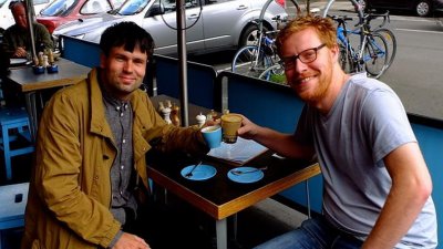 Студент из Мельбурна решил выпить кофе со всеми своими друзьями с Facebook, которых у него насчитывается 1088 человек